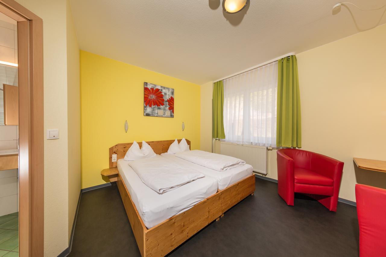 Hotel Demling Randersacker Dış mekan fotoğraf
